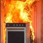 Throwable Device Puts Out Fires Automatically
