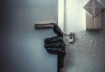 Armed-Homeowner-Holds-Burglar-Hostage