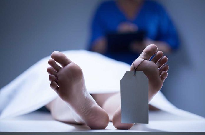 man-comes-back-to-life-after-7-hours-in-mortuary-freezer