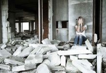 how-to-comfort-someone-after-they-lose-everything